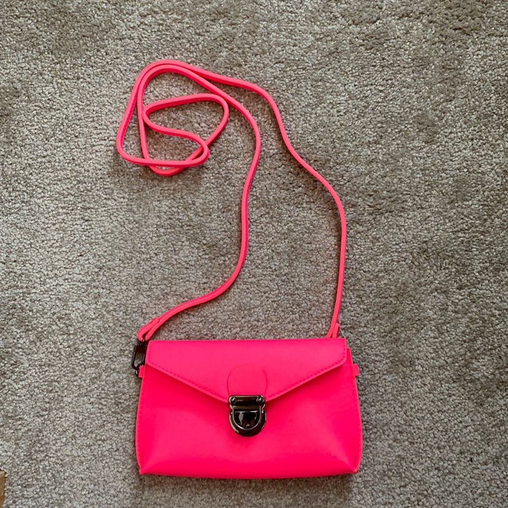 Express Hot Pink clutch